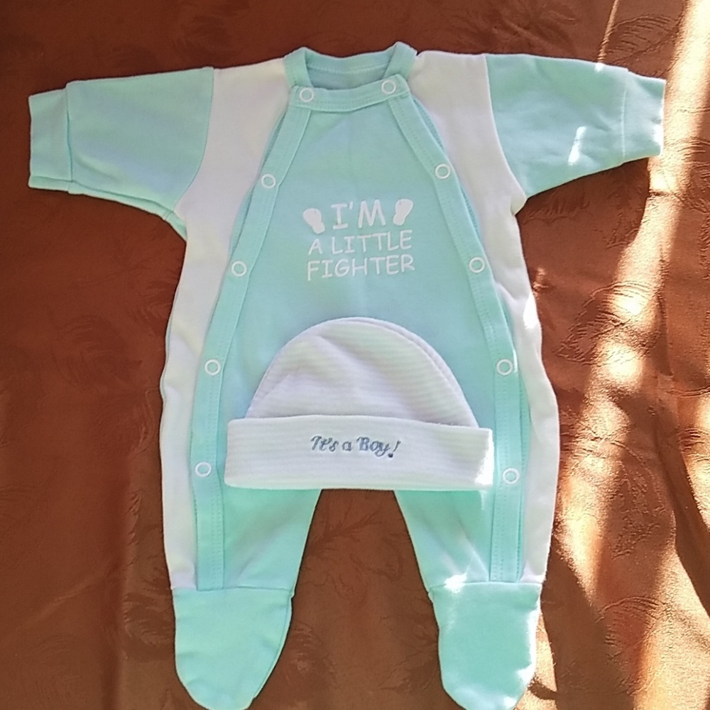 NWT:Super adorable little fighter matching set
